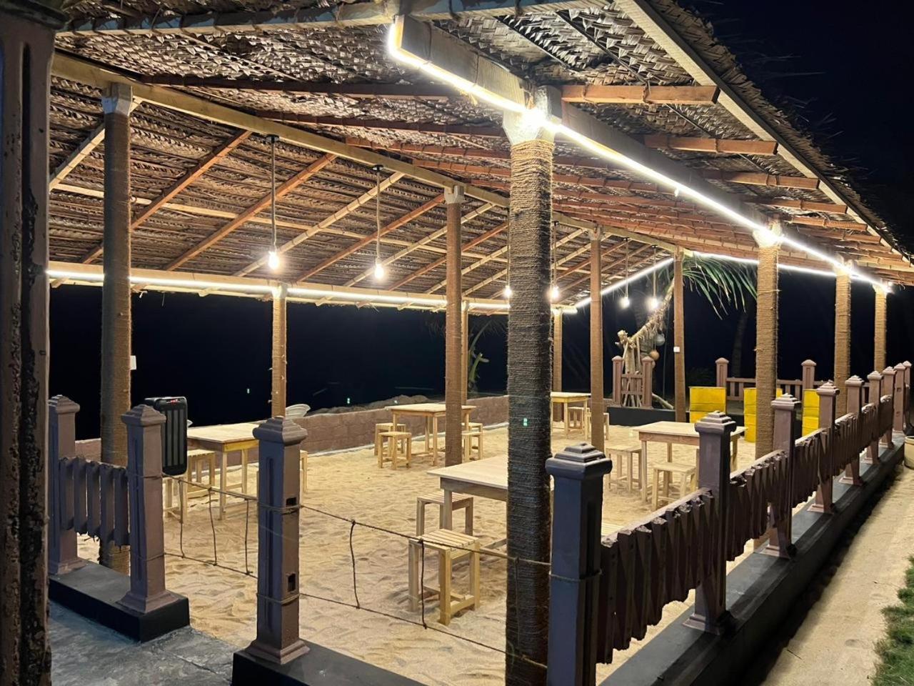 Ocean Reef Hotel Hikkaduwa Dış mekan fotoğraf