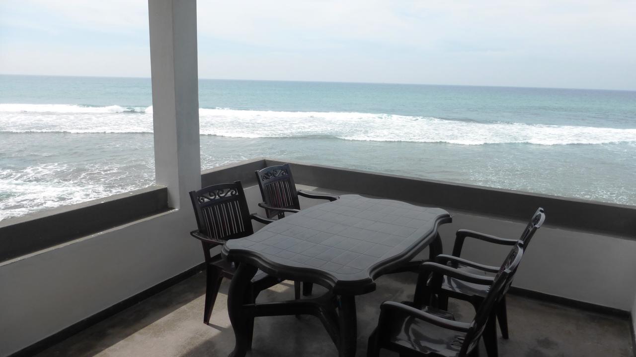Ocean Reef Hotel Hikkaduwa Dış mekan fotoğraf