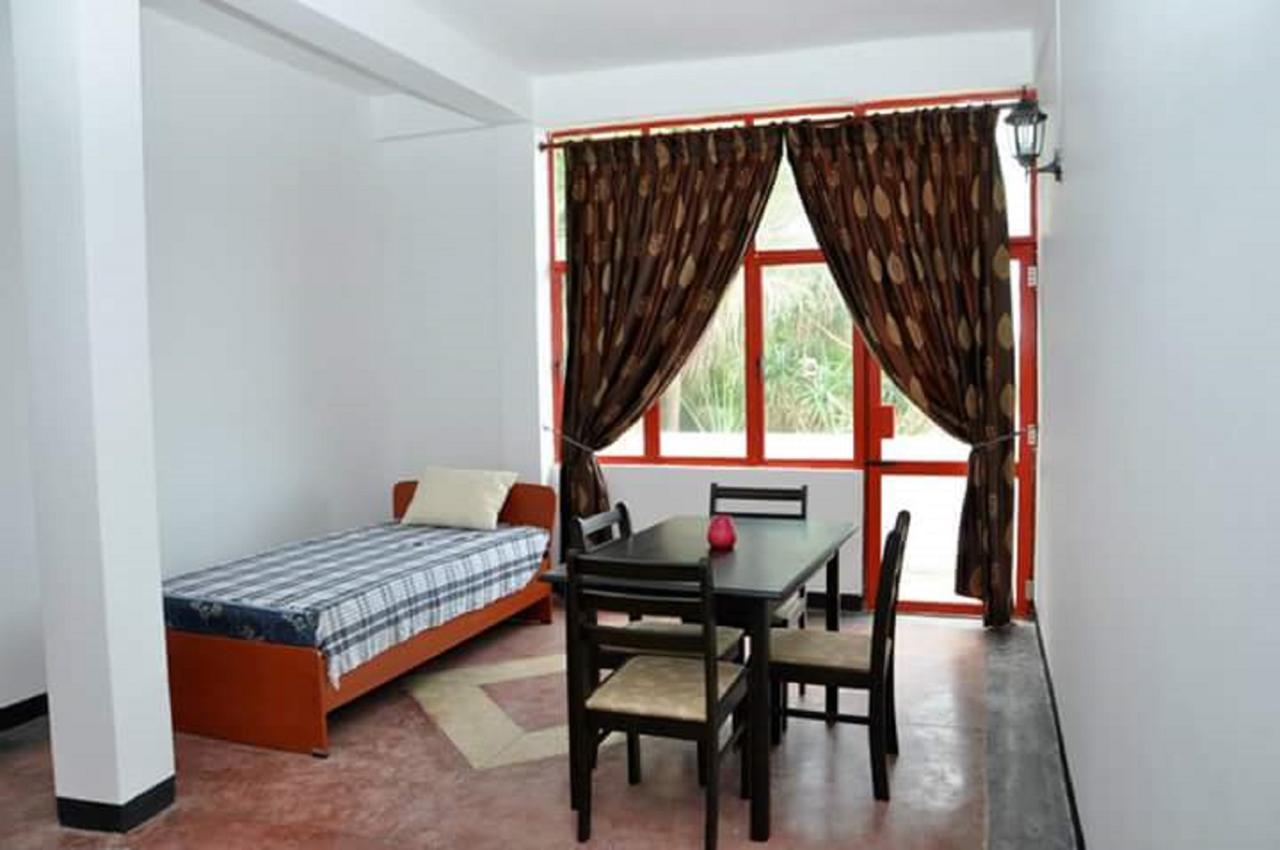 Ocean Reef Hotel Hikkaduwa Dış mekan fotoğraf